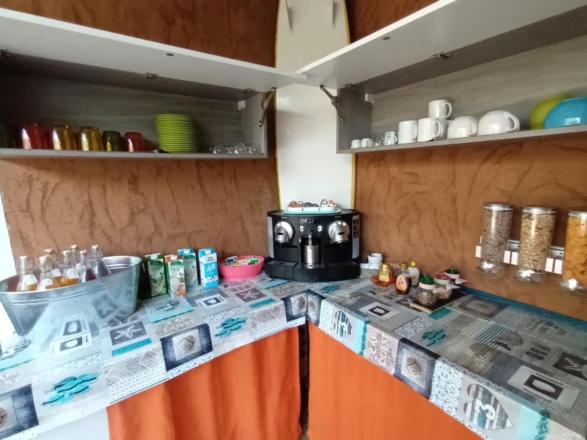Portopollo Surfhouse Barrabisa 외부 사진